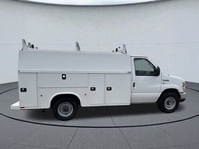 2016 Ford E-350SD Base Cutaway