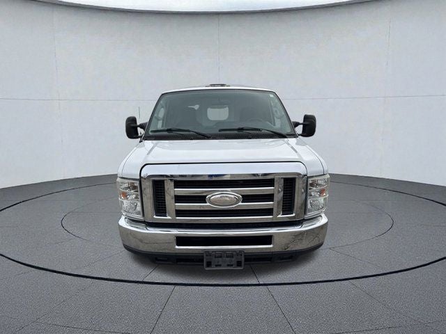 2016 Ford E-350SD Base Cutaway