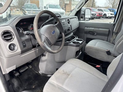 2016 Ford E-350SD Base Cutaway