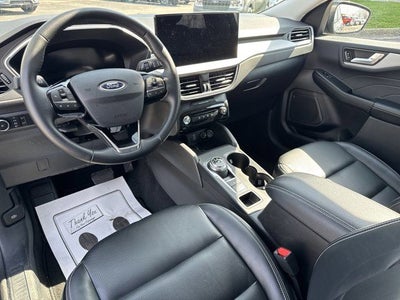 2025 Ford Escape Platinum