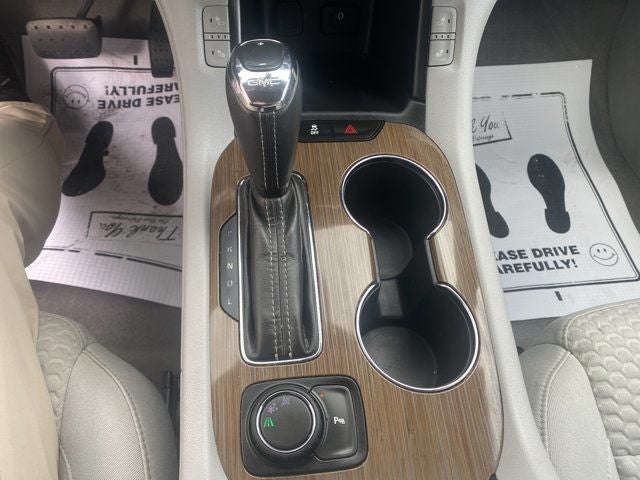 2019 GMC Acadia SLE-2