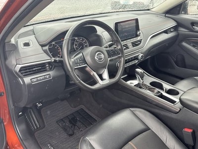 2022 Nissan Altima 2.5 SR