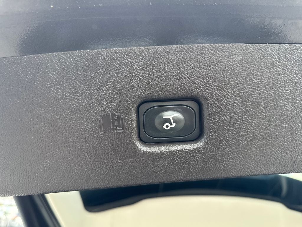 2022 Lincoln Nautilus Black Label