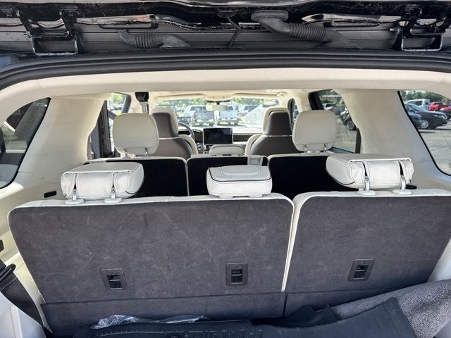 2024 Lincoln Navigator Black Label