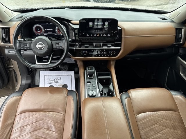 2023 Nissan Pathfinder Platinum