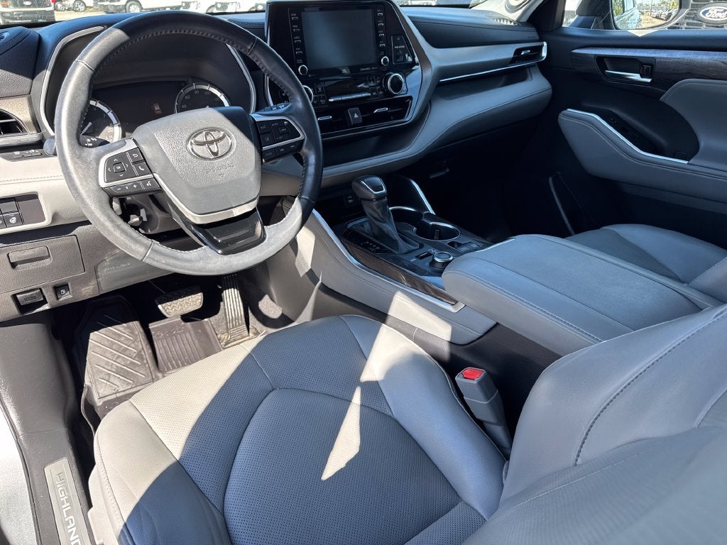2022 Toyota Highlander Limited